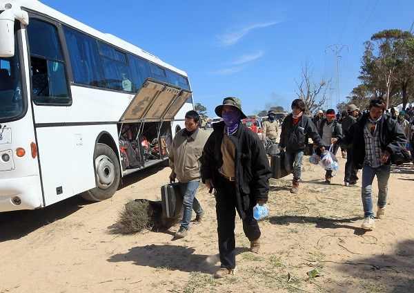 Nhóm lao động trong vùng nguy hiểm ở Libya sẽ về hết Việt Nam giữa tháng 8 ảnh 1